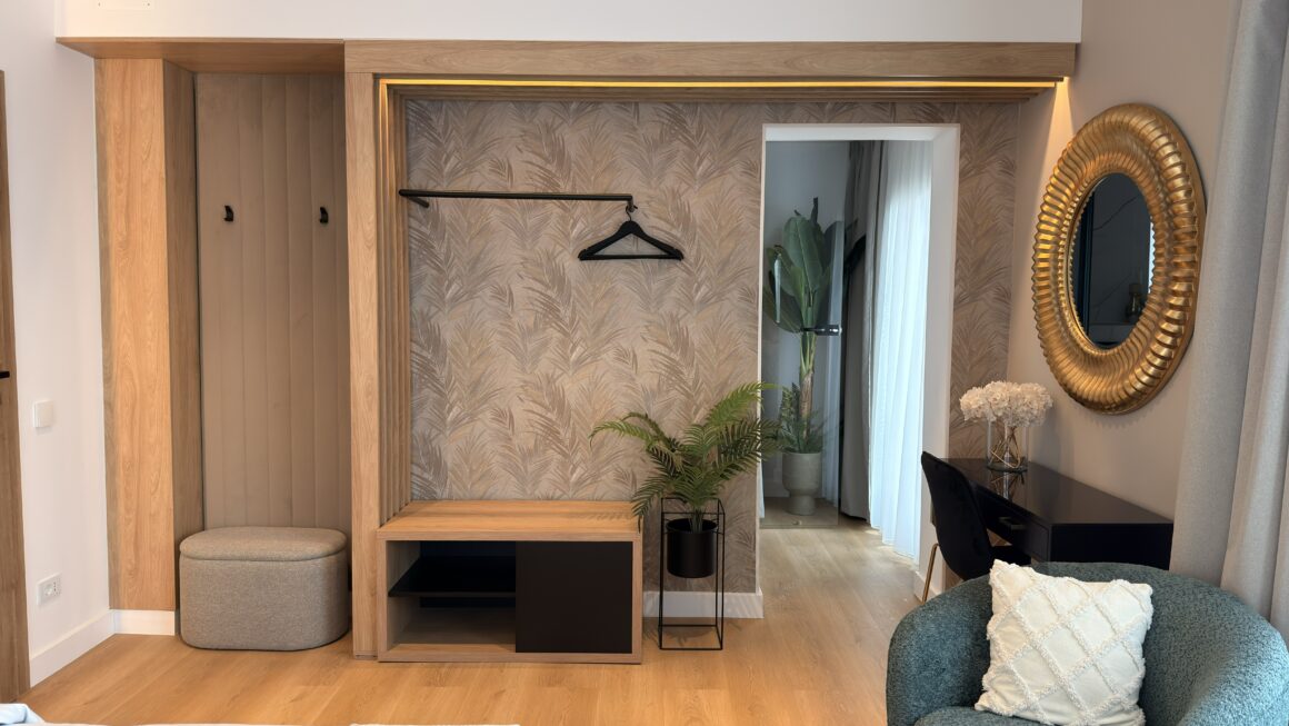 Camera Superioara cu balcon