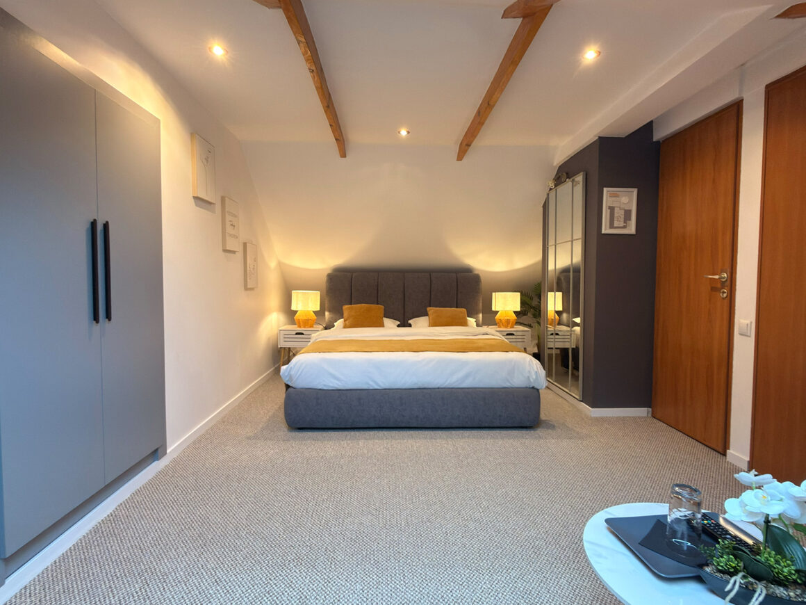 IMG 4 Camera Standard